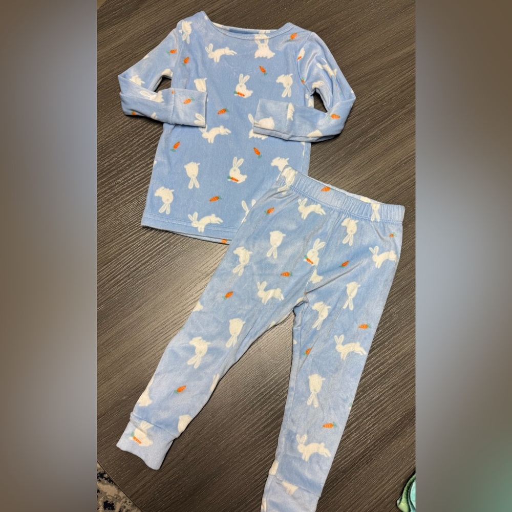 Cat & Jack Toddler Blue Easter Super Soft Bunny Pajamas, Size 2T